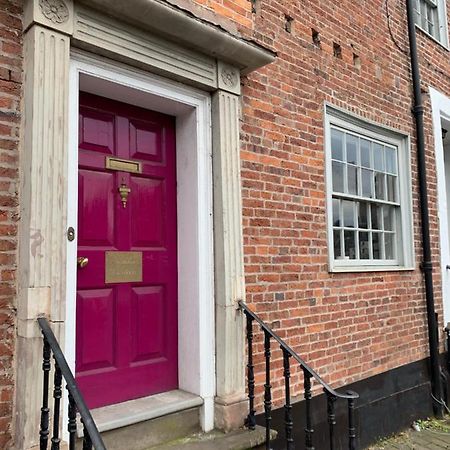 Studio Double. Own Bathroom, Shared Kitchen Bewdley Exterior photo